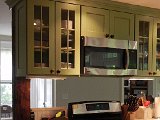 DSCN7159  While others, like the kitchen with three ovens, were up-t0-date