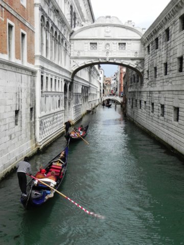bridgeofsighs.jpg