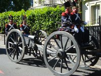 DSC05750  the cannon and artillery team also wait for the parade to begin