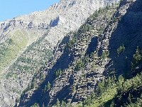 DSCN9002  Cliffs down which avalanches fall