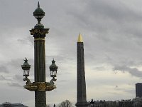 DSCN0664  Oblelisk and a &#34;street light&#34;