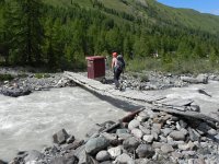 DSCN8043  coming back across the Aktru River