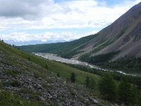 DSCN8069  to get a great view of the valley, its debris cones and its moraines