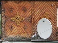DSCN7888  and elaborate woodwork behind the satellite dish