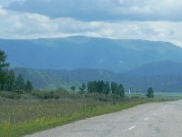 DSCN8231  long valley with high plateau-like ridges