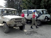 DSCN8513  The drivers dropped us off in the town of Multa which was accessible to our pavement queen minibus