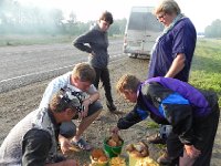 DSCN8593  We closed a deal on a bucket