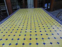 DSCN7517  An tile table outside