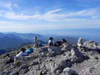 DSCN9881  Other summiteers