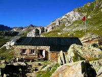 IMG 4978-2  Our destination on day 3: Binntalhutte, run by Francophones from the Jura