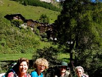 20130904-0206-2  and come into Binn itself