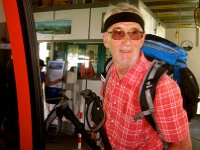 IMG 1001-2  Hans-Peter figures we will get down first