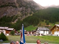 IMG 1010-2  90 minutes later we arrive in Saas-Grund for apéro