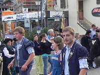 DSCN9689  Puffy sleeves, aprons and aprons