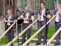 DSCN9770  Looking at the play list