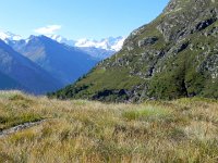 DSCN2300  Part way along, a level spot above Seematte