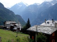 DSC01085  and finally into the town of Gasenreid