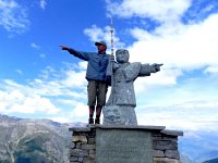 DSCN2373  Human parody