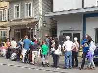 20140407 155617  April 7 in Bern: people lining up for what?