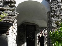 DSCN1348  Arcade and staircase