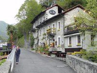 DSCN1402  our lodgings for the night (actually not exactly here)