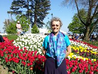 One must be photographed  but you restrain yourself