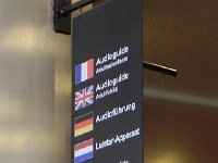 DSCN1994  The Autoguide is available in many languages available