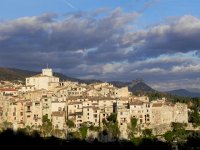 DSCN2818  Tourrettes sur Loup IV, the keeper