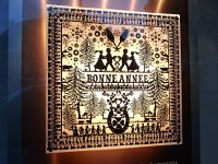 20141206 160124  Vevey storefront