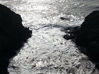 20141213 133022  Everywhere  I go, light on water