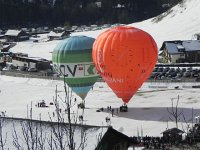 DSCN1239  Still just two balloons...