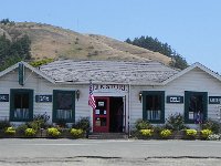 DSCN1615  Lunch time at the Elk Store