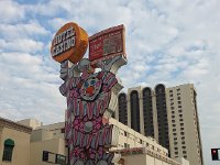 20140717 072223  The casino area is irremedially weird.