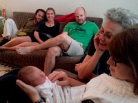 20140720 194910  It is good that babies are so fascinating!