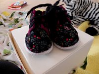 DSCN2644  little Valérie shoes from a village in China grace à Nikki and Austin