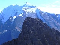 DSCN2533  In the distance, Attels