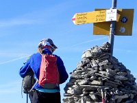 DSCN2537  Nico and Bri on the summit proper