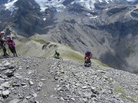 DSCN4433  which you see in the middle