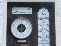 DSCN4375  which hauls us (and only us) up to les Plans sur Bex, where you can see it was a pleasant 15° C