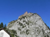 DSCN4586  From the top station you can just make out the restaurant to the left of the apparent highest point