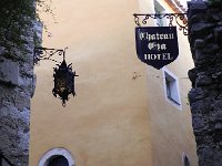 DSCN5867  Expensive places to stay