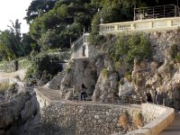 DSCN6029  we trooped along.