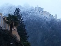 20150120 081350  20 Jan - snowline drops to Glion