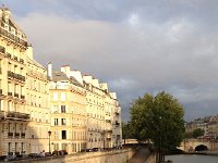 IMG 1528  A sunfleck on Ile St-Louis