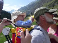 DSCN4194  Getting the reins on the big elephant&#39;s hat.