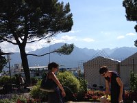 IMG 1665  Alexandrine, Vivianne and Val on the edge of the lake