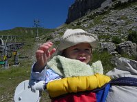 DSCN4282  Hi there! she waves!