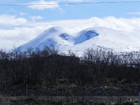 DSCN3112  Cirque on mountains to the south