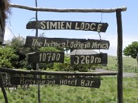 DSCN3948  First stop inside the Park