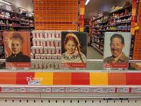 20150609 120058  If you shop here you should look like these people